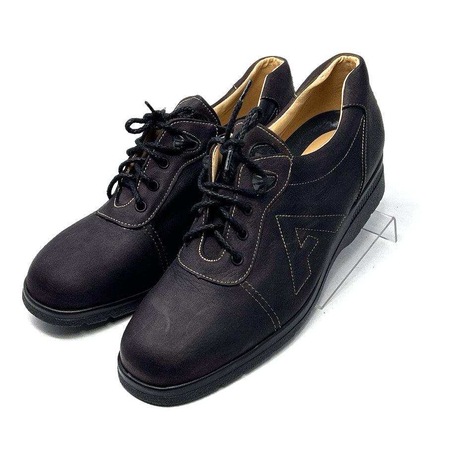 Vintage Artika Soft Vanille 43 Black Nubuck Sneakers - Pasadena Sole